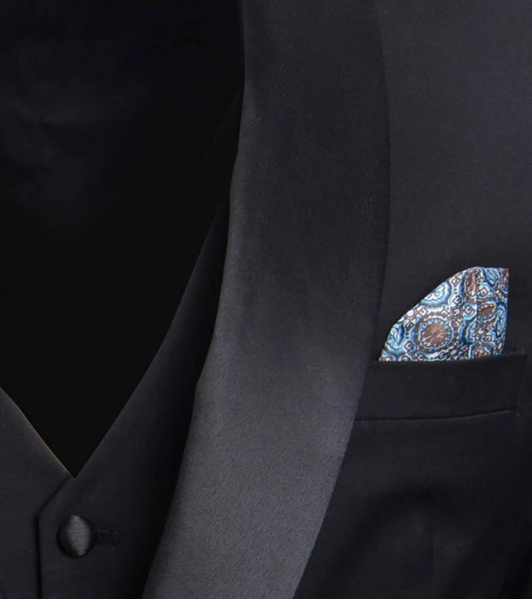 Stacy Adams Calloway 3 Piece Vested Tux